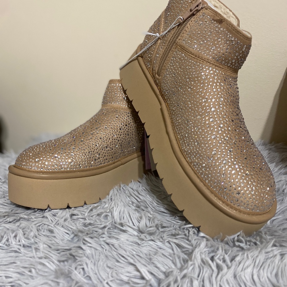Women's Tan Ankle Boots